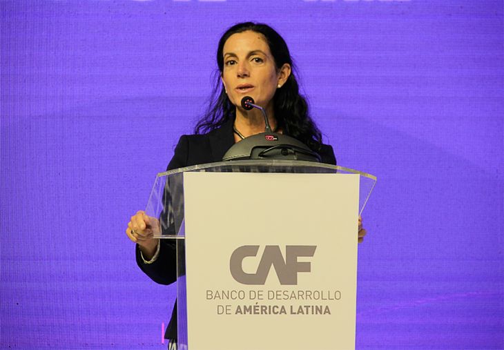 S&P subió la calificación de Uruguay a BBB+.