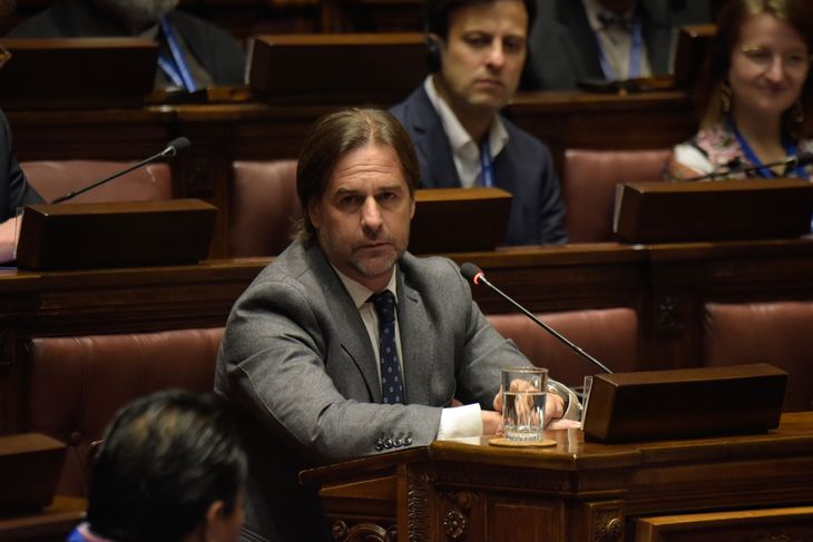 Luis Lacalle Pou llamó a cuidar al individuo frente a los avances de la tecnología.
