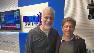 El gobernador de PBA, Axel Kicillof, en Radio 10.