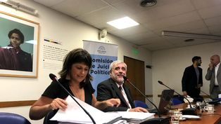 Comisión de juicio político a la Corte.