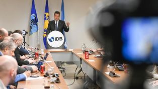 El ministro, Sergio Massa, antes de la reunión con el FMI.