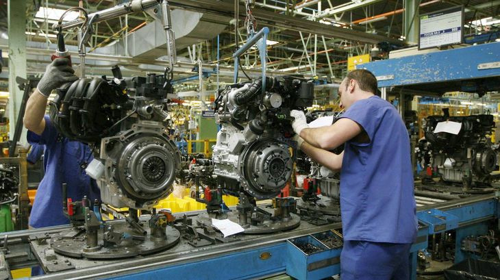 La industria cayó en abril respecto del mismo mes del año pasado