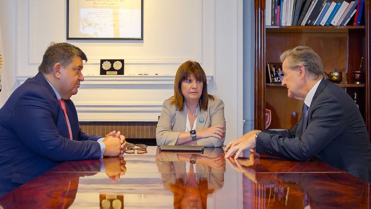 El precandidato colorado a la presidencia de Uruguay, Gabriel Gurméndez, se reunió con la ministra de Seguridad argentina, Patricia Bullrich.