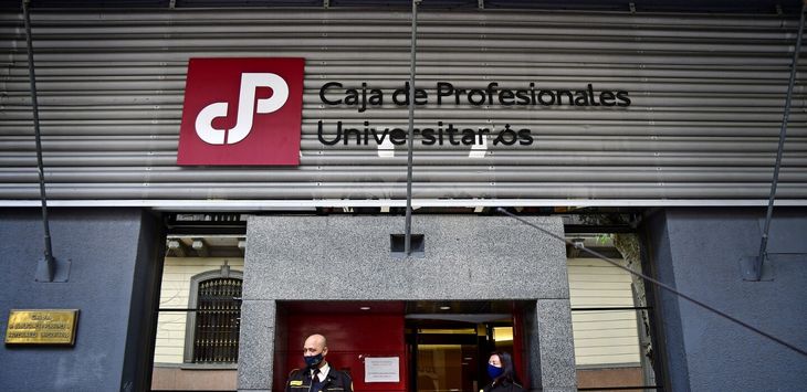 La Caja de Profesionales Universitarios busca complementar los cambios que establece la&nbsp; reforma de la seguridad social en Uruguay.