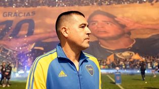 la denuncia de riquelme: la policia siguio a mi hermano y le saco el celular