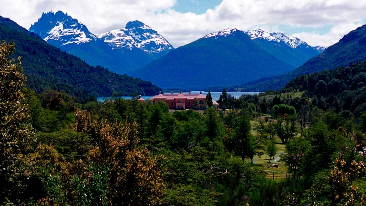 La mansión de Joe Lewis en Lago Escondido.