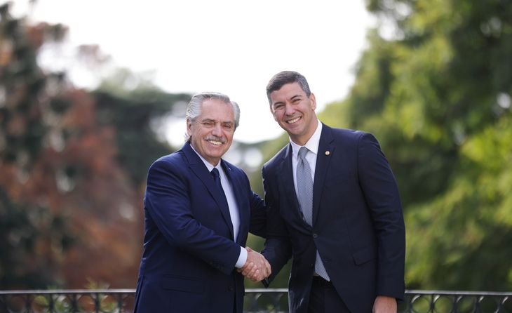 Alberto Fernández y Santiago Peña, de Paraguay.