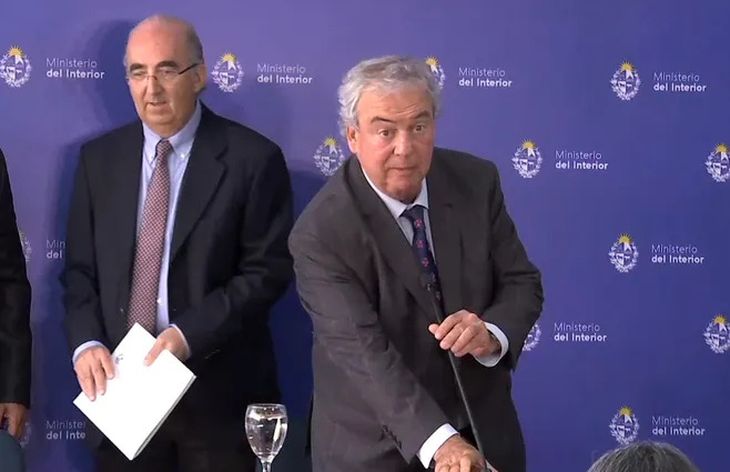 Luis Alberto Heber y Guillermo Maciel oficializaron su renuncia.