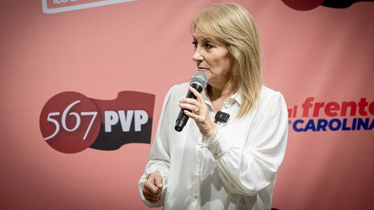 Carolina Cosse volvió a criticar al precandidato presidencial del Partido Nacional, Álvaro Delgado.