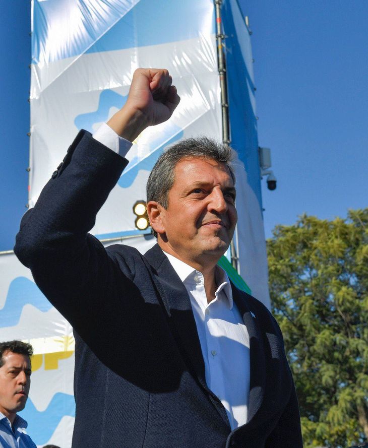 Sergio Massa relanzará la campaña electoral en Tucumán.