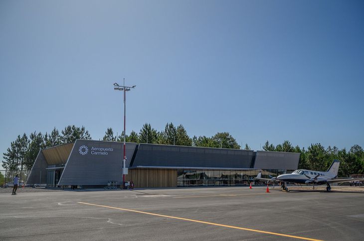 El Aeropuerto Internacional de Carmelo tuvo un año récord durante 2023.