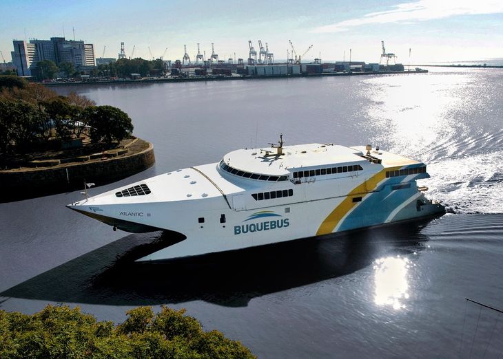 El gobierno grava con una nueva tasa el turismo fluvial, que empezaría a cobrarse desde mayo.