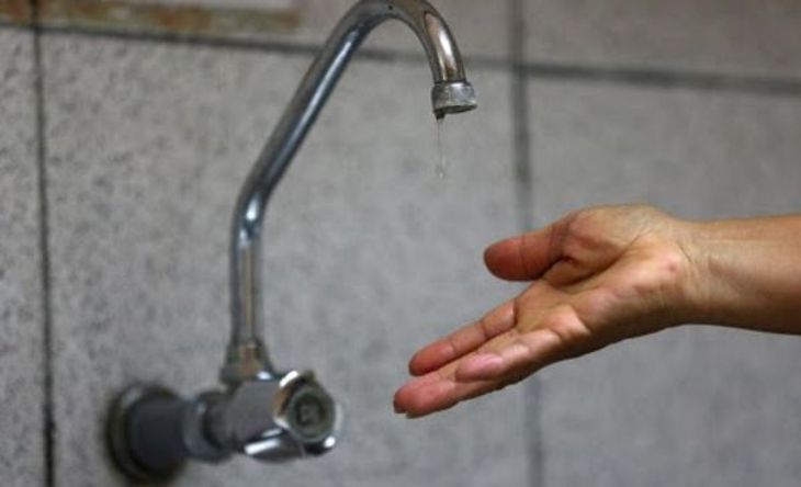 OSE mantiene su prohibición al uso no prioritario del agua potable, y analiza nuevas medidas para mantener el servicio en zonas críticas.