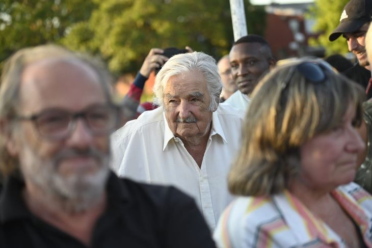 El expresidente José Mujica afirmó sentir dolor ante las denuncias por abuso sexual que recibió el senador nacionalista Gustavo Penadés.