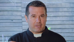 echaron al cura olivera ravasi, impulsor de un proyecto para beneficiar a genocidas