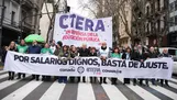 paro docente con alto acatamiento y advertencia del gobierno por posibles sanciones