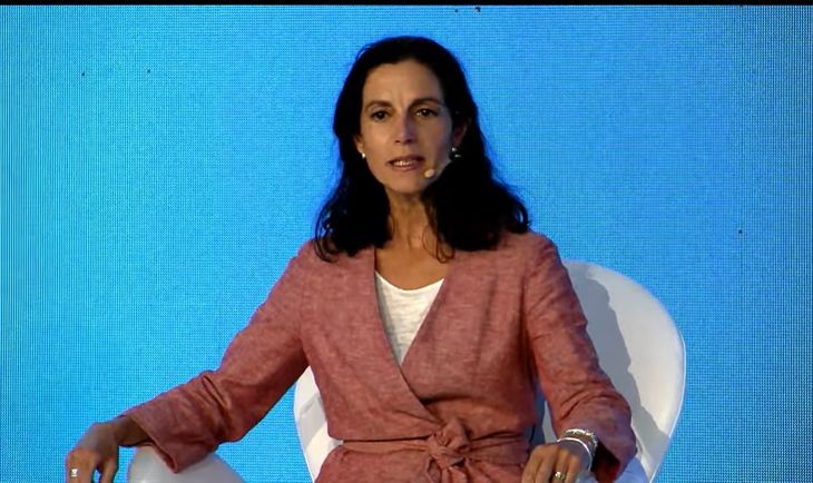 La ministra Azucena Arbeleche expuso sobre la estrategia verde de Uruguay durante un panel del BID.