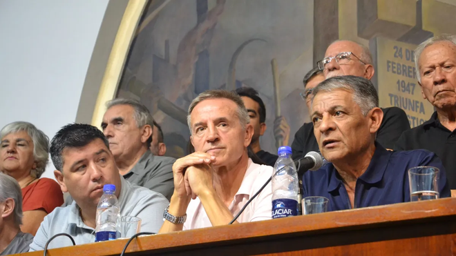 La CGT irá a la Justicia contra la reforma laboral y movilizará a Plaza Lavalle