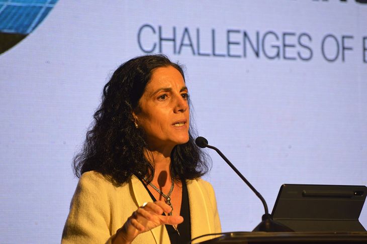 Arbeleche aseguró que Uruguay debe continuar por el camino de la transición energética.