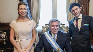 amenazaron de muerte a estanislao, el hijo del presidente.