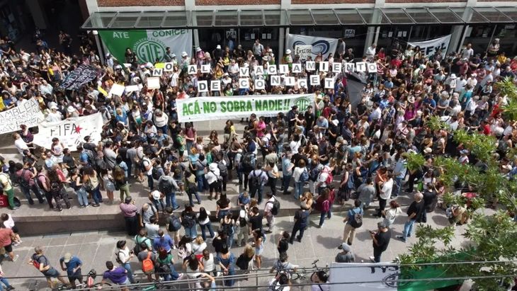 Despidos en el Estado: ATE no descartó nuevas medidas.