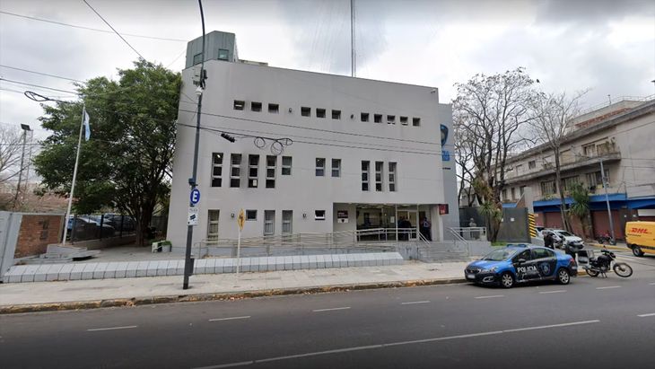 Se escaparon cuatro detenidos de una comisaría en Caballito