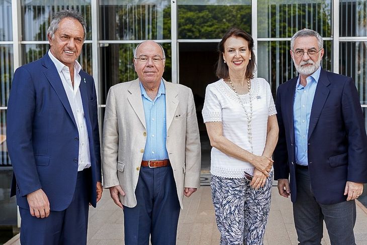 Daniel Scioli, Diana Mondino, Mauro Vieira y Julio Bitelli.