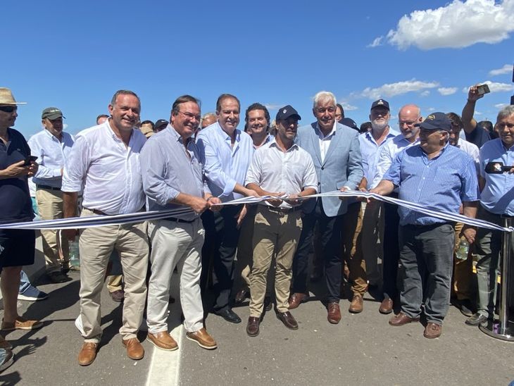 El presidente uruguayo Lacalle Pou participó de la inauguración de nuevas obras de infraestructura.