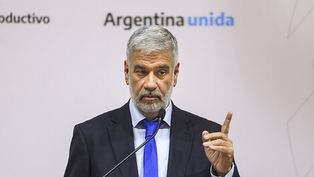 roberto feletti: caputo se canso de delapidar dolares