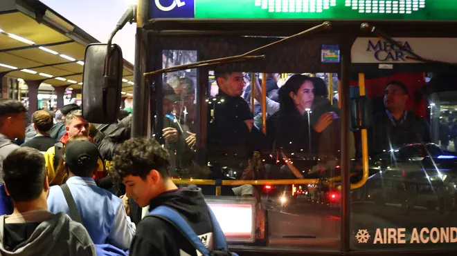 Julio llega con nuevos aumentos: transporte, alquileres y prepagas, entre los principales afectados