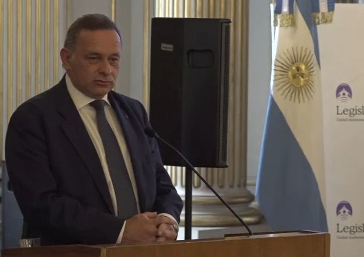 Álvaro Delgado tomó vuelo internacional en el II encuentro del grupo Libertad y Democracia.