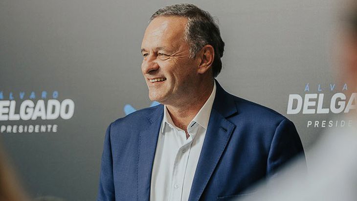 Álvaro Delgado lanza su camapaña presidencial en Uruguay.