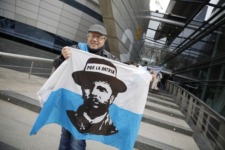 Álvaro Delgado pica en punta para ganar la interna del Partido Nacional en junio.