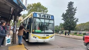 cerro la linea 148 de colectivos tras el conflicto salarial con sus trabajadores
