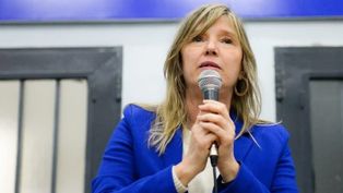 La ministra de Gobierno bonaerense, Cristina Álvarez Rodríguez, respaldó a Cristina Kirchner.