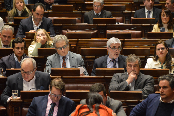 El MEF solicitó ante la Asamblea General aumentar el Tope de Endeudamiento Neto.