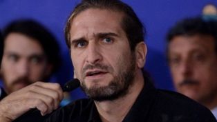 andres asiain: las noticias economicas del pais nos las enteramos por ee.uu