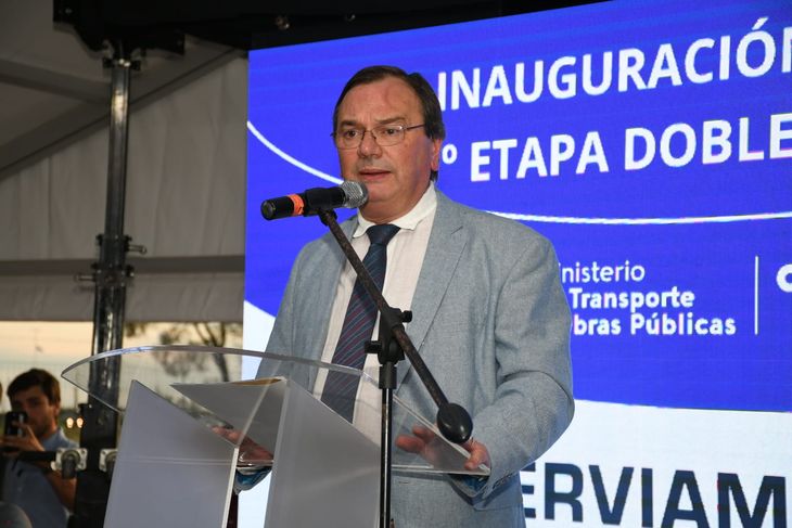 Jose Luis Falero, ministro de Transporte y Obras Públicas.