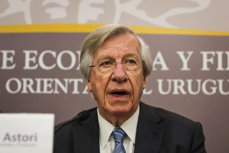 Referentes de todo el arco político uruguayo despidieron a Danilo Astori.