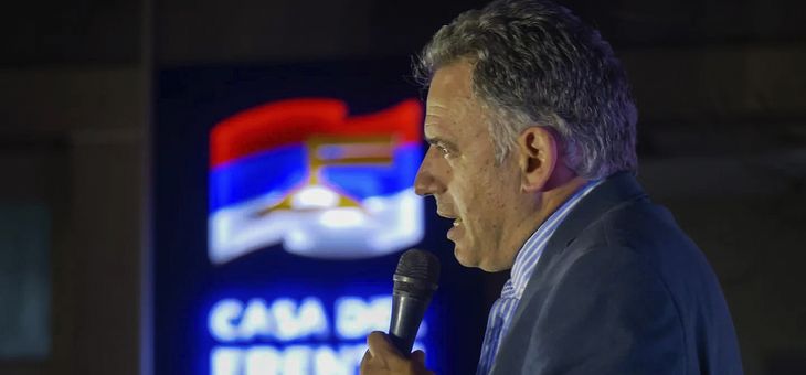 Yamandú Orsi ostenta una mayor intención de voto por parte de los frenteamplistas sobre Carolina Cosse.