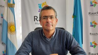 El intendente de Rauch, Maximiliano Suescun.