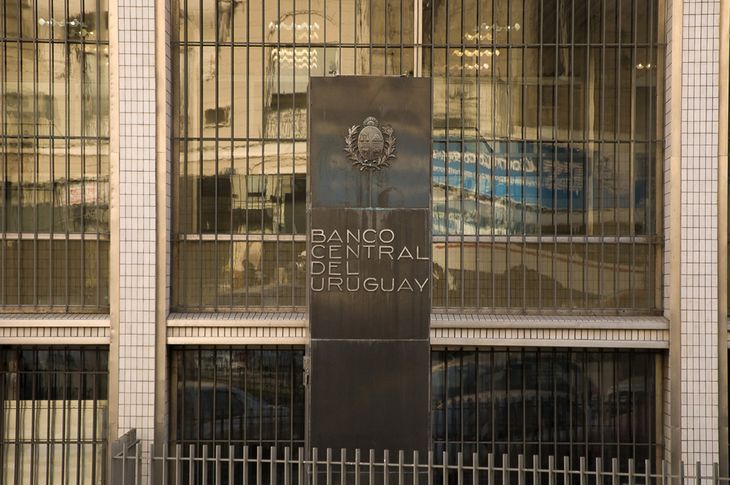 El Banco Central del Uruguay resolvió mantener el CCC en 2025.