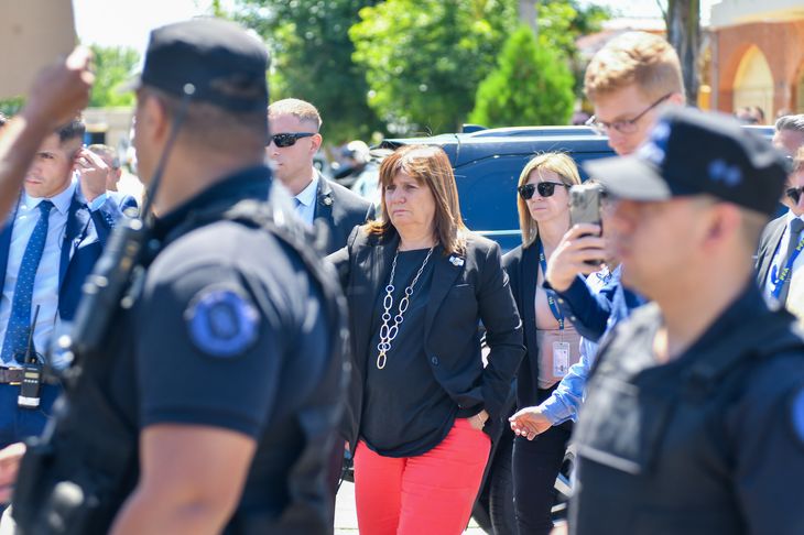 Último adiós a Umma: Patricia Bullrich asistió al velatorio