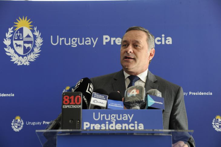 El secretario de la Presidencia, Álvaro Delgado, hizo caso omiso a críticas vertidas desde la oposición.