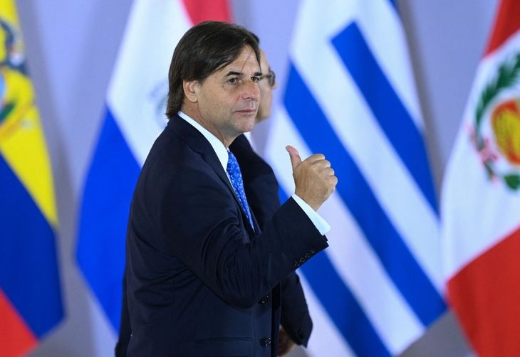 Luis Lacalle Pou felicitó al presidente electo de Ecuador, Daniel Noboa.