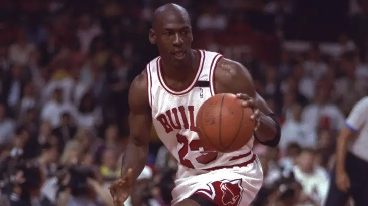  Michael Jordan cumple   años!
