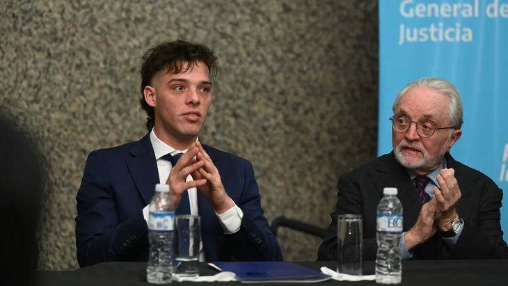 Santiago Maratea y el titular de la IGJ, Ricardo Nissen