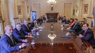Alberto Fernández y gobernadores. Hoy se reunirán por el juicio político a Rosatti.