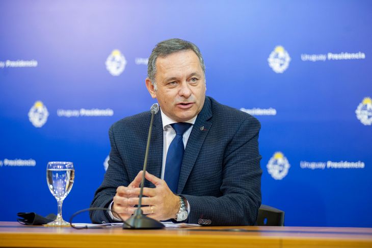 Álvaro Delgado cuestionó los dichos de Fernando Pereira en conferencia de prensa.