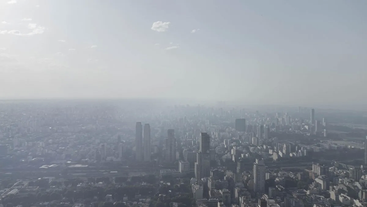 Otra vez, humo y olor a quemado en la Ciudad de Buenos Aires
